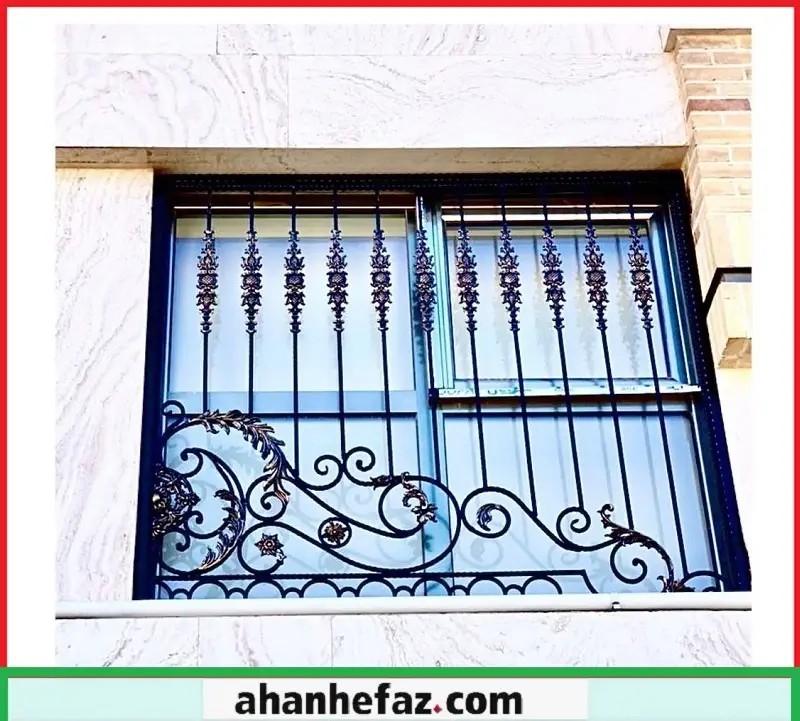 نرده حفاظ ساختمان