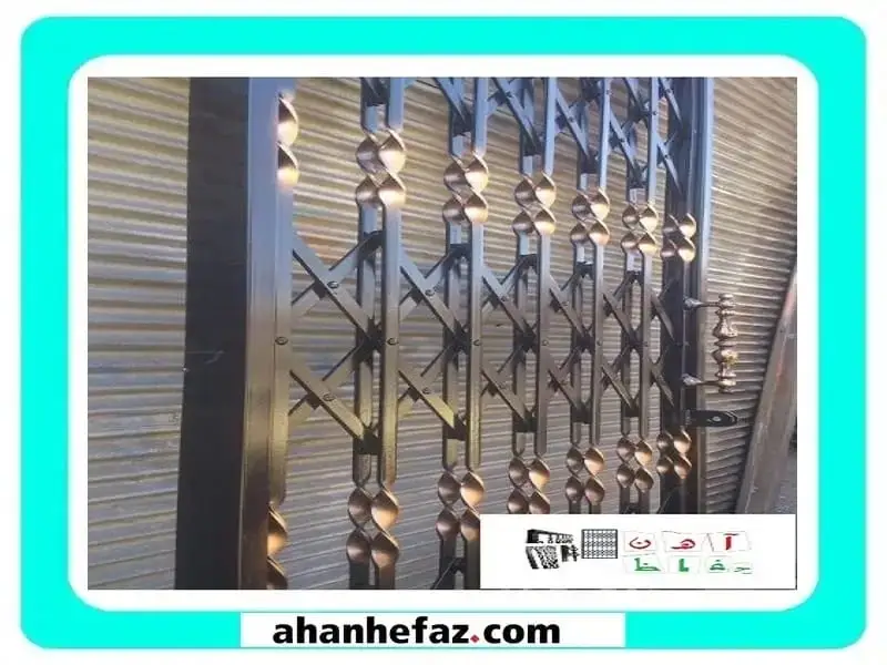 درب آکاردئونی حفاظ آکاردئونی برای باغ