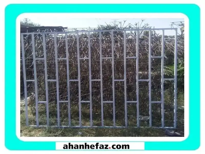 حفاظ پنجره حفاظ آهنی پشت پنجره ای